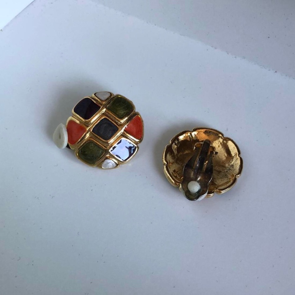 vintage clip on earings